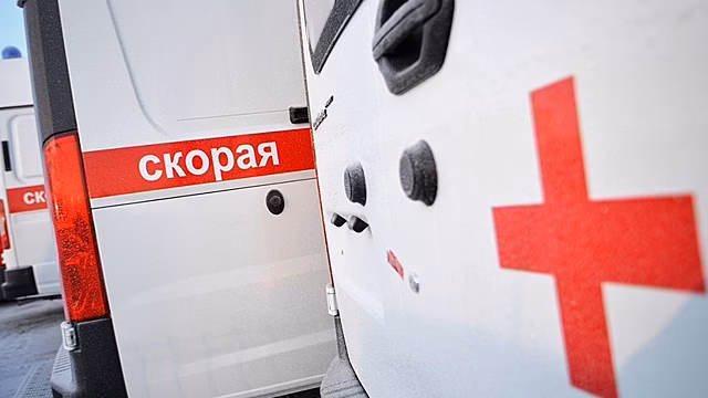 Пострадавшего в ДТП с автобусом в Тюменской области прооперировали