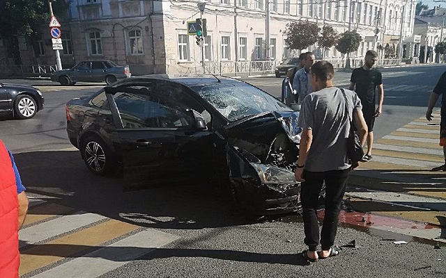 В Рязани ДТП с автобусом произошло на перекрёстке Ленина и Свободы