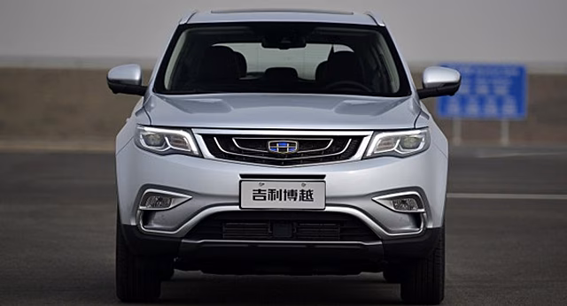 Geely обещали привезти в Россию недорогой Atlas Pro и KX11