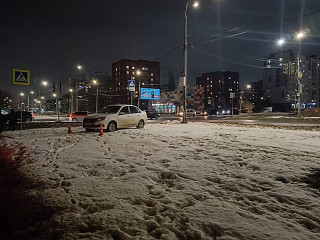 Легковушка сбила девочку на пешеходном переходе в Автозаводском районе