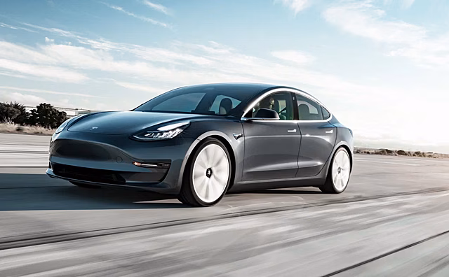 Tesla Model 3 снова лучший электромобиль 2026 года