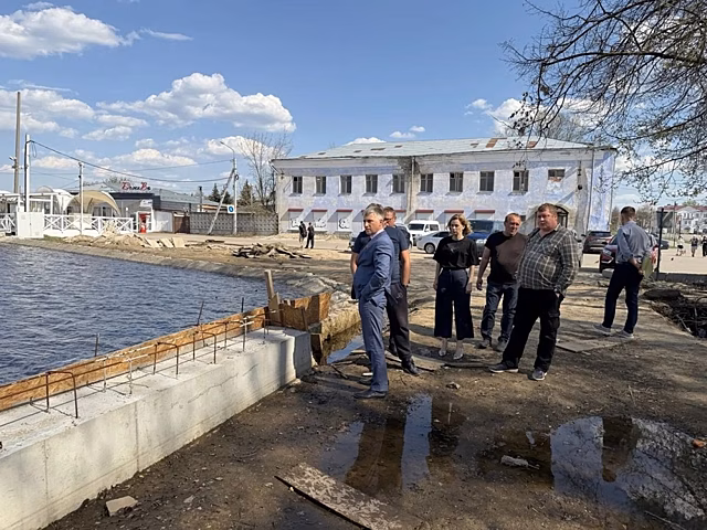 В Гусь-Хрустальном подрядчики обсудили благоустройство набережной за 110 млн рублей