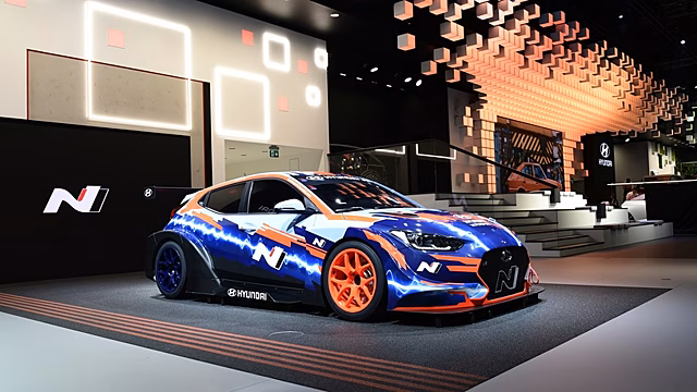 Hyundai превратила Veloster в эксцентричный спорткар