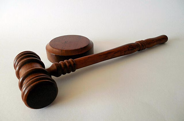 Судам хотят запретить назначать испытательный срок больше срока лишения свободы