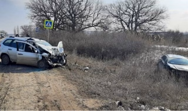 Три человека пострадали в ДТП на трассе в Волго-Ахтубинской пойме