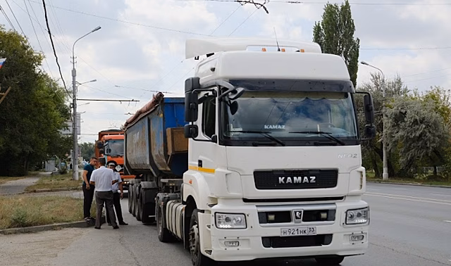 Под Волгоградом проверяют факты проезда большегрузов на некоторых магистралях