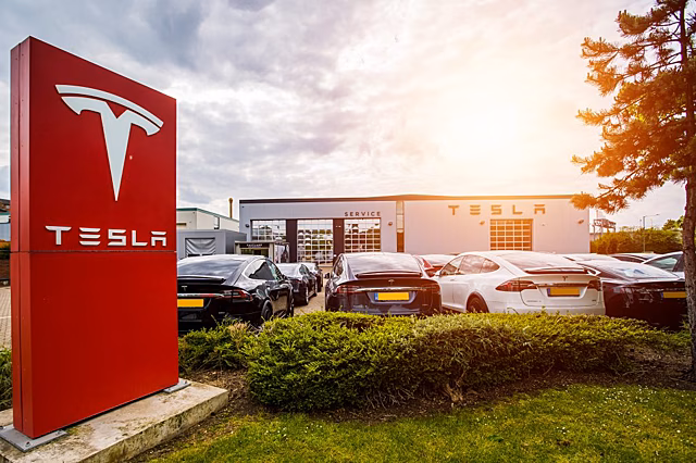 Корпорацию Tesla на рынке КНР обвиняют в шпионаже