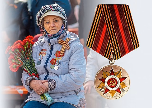 Горожане нашли и вернули медаль, которую пожилая петрозаводчанка потеряла на параде 9 мая
