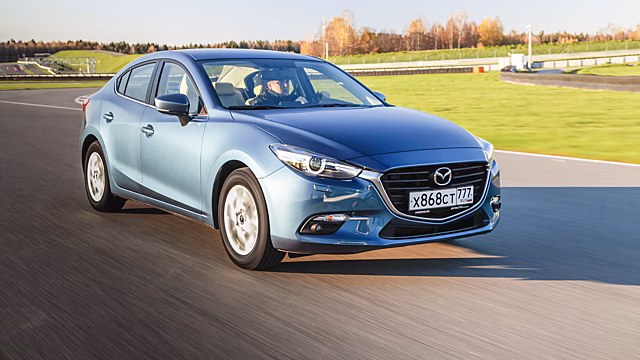 Гараж: Mazda3