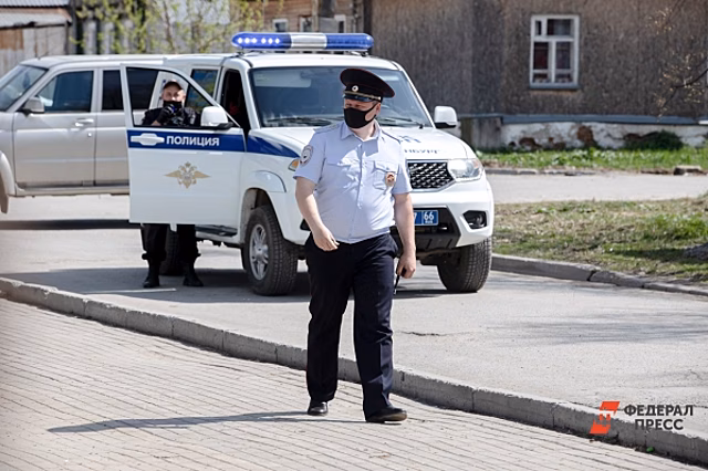 Коллеги прокомментировали жестокое избиение полицейского в Новосибирске
