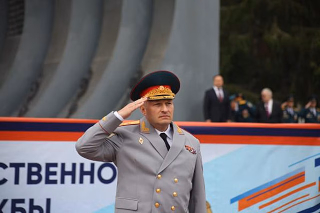 Федеральный министр начал визит в Екатеринбург с присяги