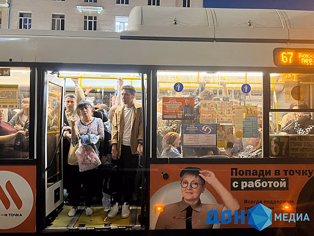 Готовы ездить стоя: ростовчане жалуются на нехватку автобусов в городе