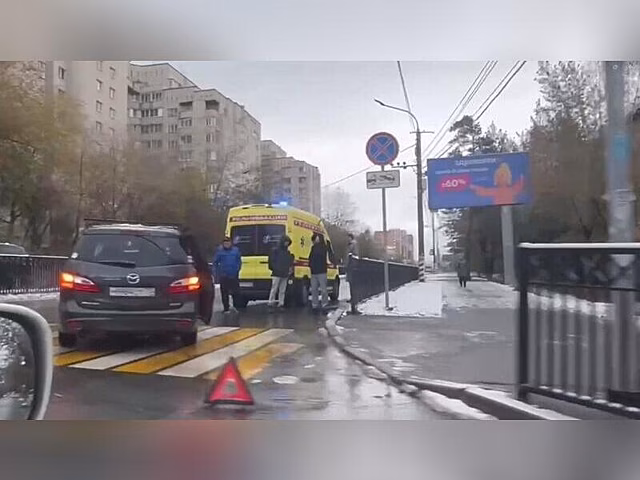 На перекрестке в центре Читы произошло ДТП