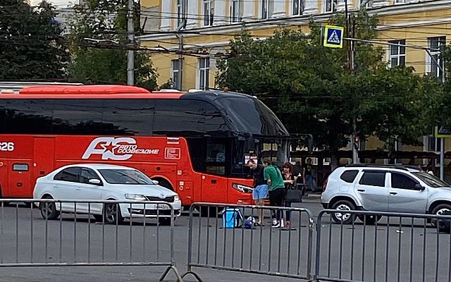В центре Рязани мотоциклист попал в ДТП на Театральной