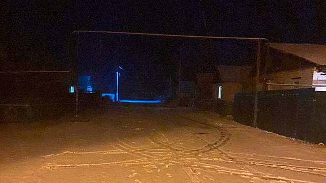 Гололедица и мокрый снег. ГИБДД просит водителей и пешеходов быть предельно внимательными на дорогах