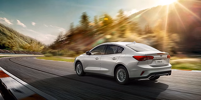 В России стартовали продажи новых хэтчбеков Ford Focus из Китая по цене от 2,4 млн рублей