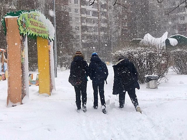 При каких температурах свердловские школьники могут не ходить на занятия
