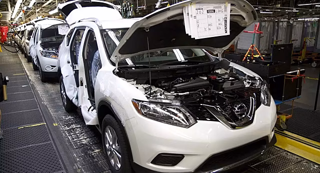 Toyota и Nissan решили возобновить производство в РФ в марте-апреле 2022 года