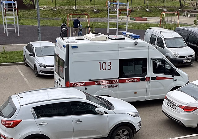 В Новосибирске девочка сломала бедро в веревочном парке