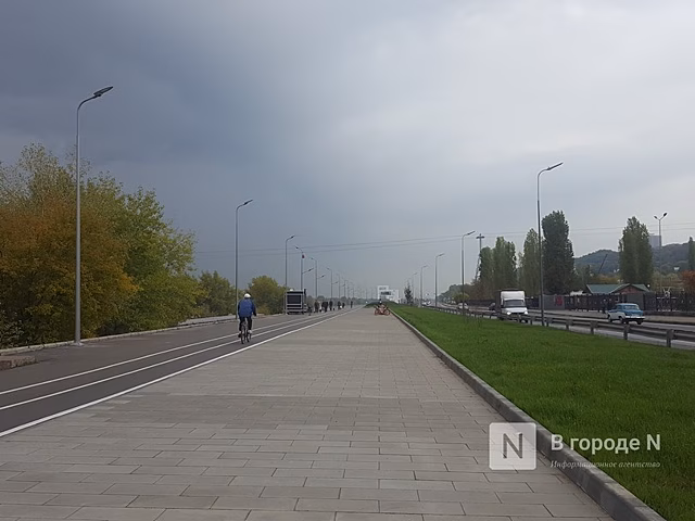 Велодорожка на набережной Гребного канала останется без освещения до 4 октября