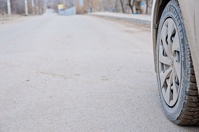Волгоградским автомобилистам дали советы по защите аккумулятора в жару