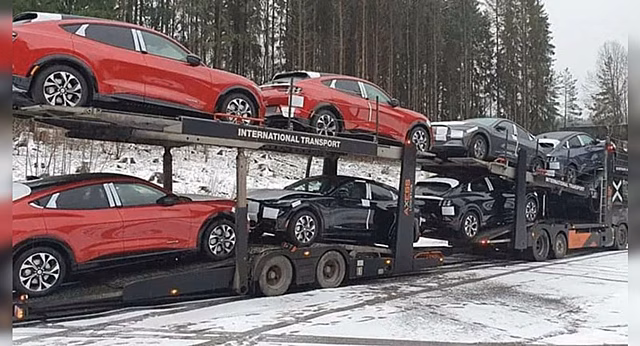 Новый электромобиль Ford Mustang Mach-E начинает прибывать к дилерам марки