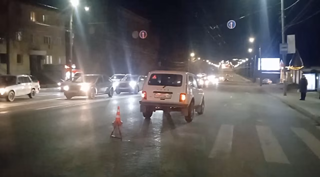 Бежала на автобус: 11-летнюю девочку сбили на Ванеева в Нижнем Новгороде
