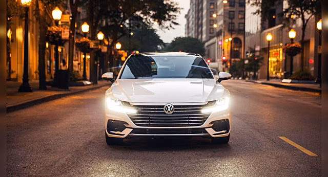 Улучшенные фары делают Volkswagen Arteon 2020 года более безопасным