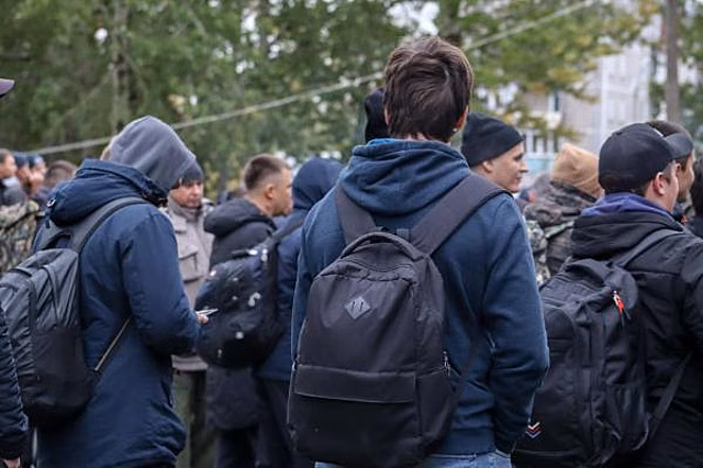 Губернатор рассказал новосибирцам, как помочь мобилизованным
