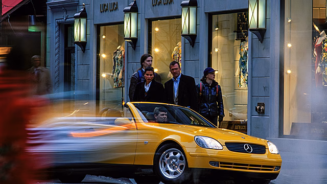 Как маленький родстер перевернул представление о Mercedes: история SLK
