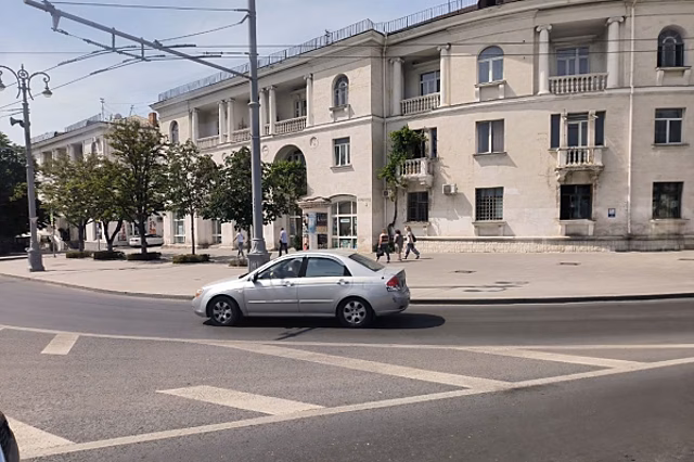 Замгубернатора Запорожской области призвал проверять днища автомобилей