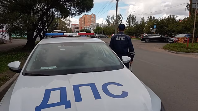 Москвича привлекли к административной ответственности за дрифт на «Жигулях» в Кузьминках