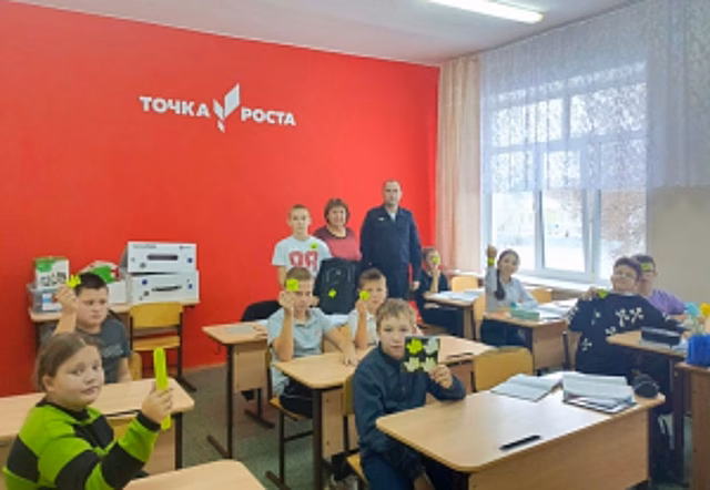 В Самарской области сотрудники Госавтоинспекции и представители Общественного совета провели профилактические мероприятие со школьниками
