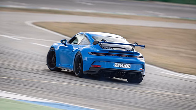 Новый Porsche 911 GT3 проехал 5000 километров на скорости 300 км/ч
