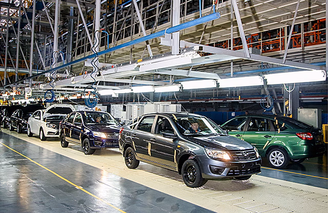 «АвтоВАЗ» переходит на шестидневную рабочую неделю