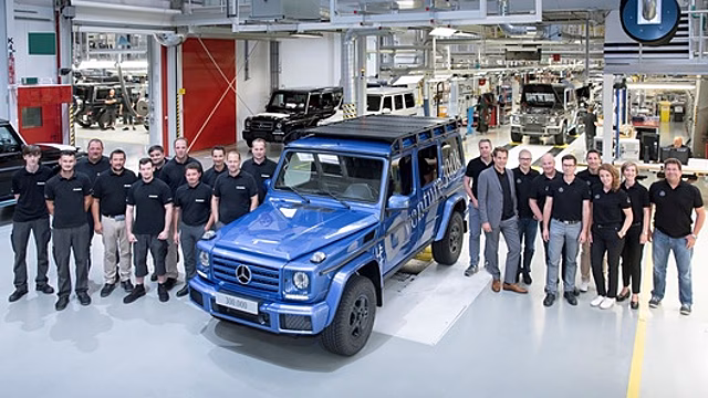 Выпуск легендарного Mercedes-Benz G-Class превысил 300 000 машин