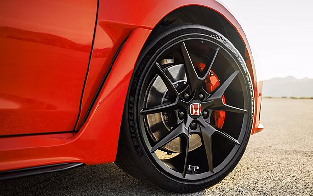 Легендарная Honda официально вернулась в Россию: цены доступны
