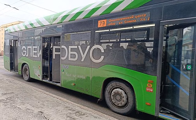 В Курске пассажирка электробуса при падении получила травмы