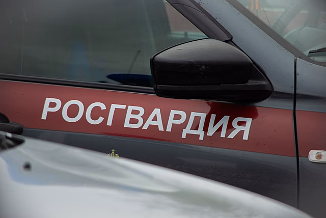 В Пензе во время драки дебоширы повредили имущество магазина