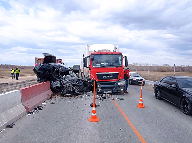 Под Тюменью из-за ДТП частично перекрыли федеральную трассу