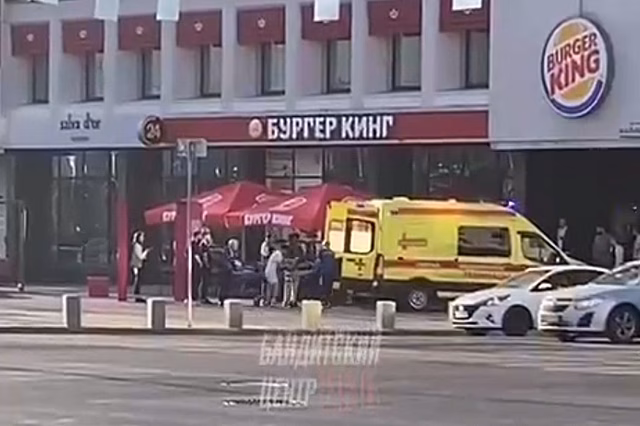 Очевидцы сообщили о драке с поножовщиной в центре Екатеринбурга