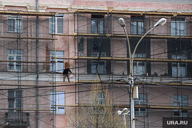 Удорожание стройматериалов мешает проведению капитального ремонта в УрФО