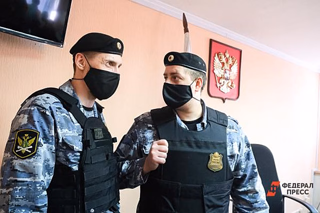 Суд отправил под арест начальника  управления ГИБДД по Петербургу по делу о злоупотреблении полномочиями