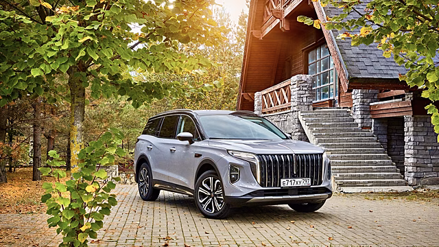 Счастливое число: обзор и тест-драйв нового Hongqi HS7