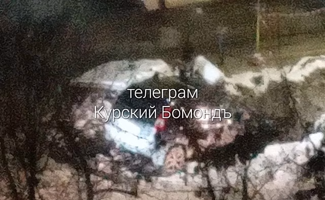 В «Квадре» рассказали подробности происшествия с автомобилем, заехавшим в раскоп на Горького в Курске