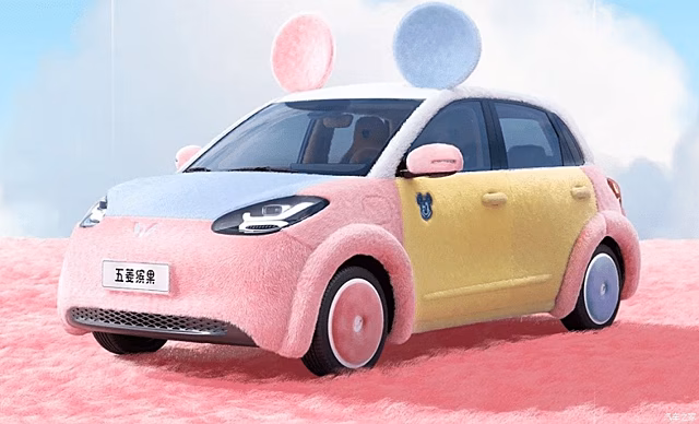 Китайский электромобиль Wuling Bingo получил плюшевую версию с ушами от Disney