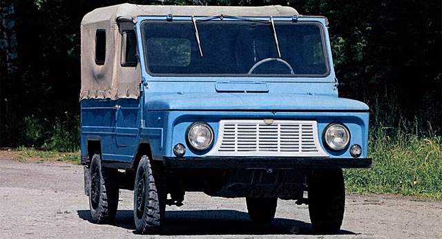 Автомобиль ЛуАЗ 969 отличался высокой проходимостью по бездорожью