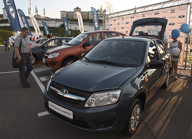 Lada Granta уступила Hyundai и Kia по продажам