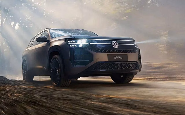 Volkswagen показал новое поколение самого большого кроссовера