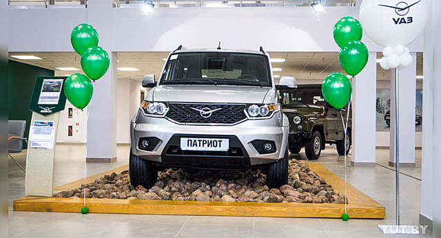 УАЗ открывает автомобильный онлайн-шоурум